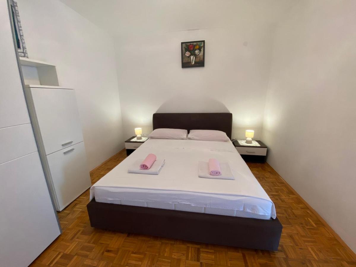 Porat Apartamento Starigrad Paklenica Exterior foto